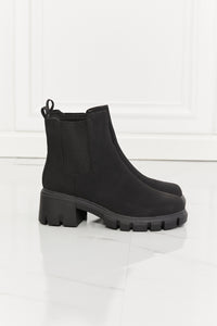 Thumbnail for MMShoes Work For It Matte Lug Sole Chelsea Boots in Black