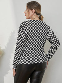 Thumbnail for Plus Size Checkerboard Round Neck Long Sleeve T-Shirt
